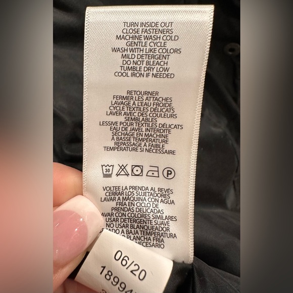 NWT Lauren Ralph Lauren Crest-Patch Diamond Quilted Black Vest - Picture 5 of 6